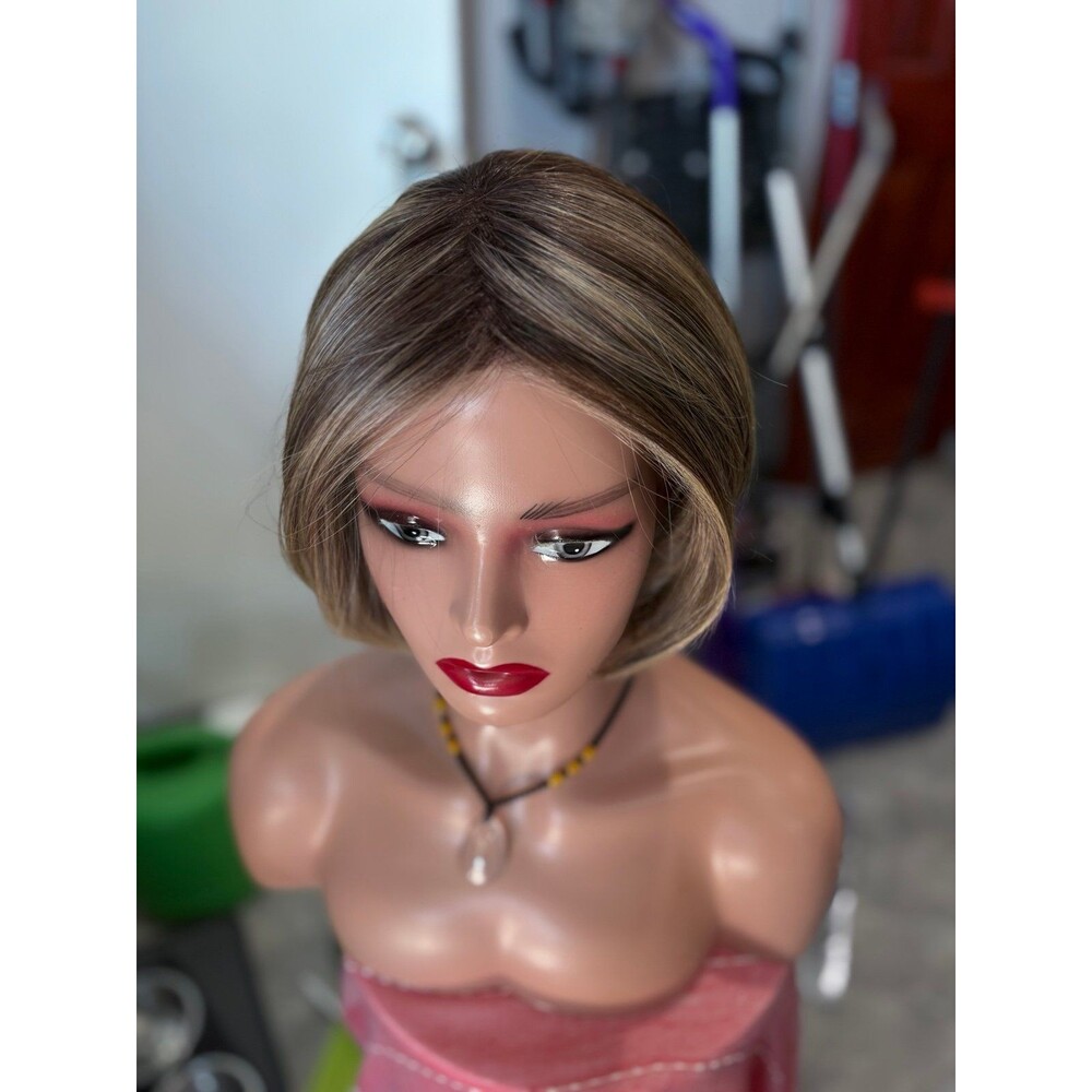 Belle tress “Loui” Lux SE wig in color Toasted Wallnut New